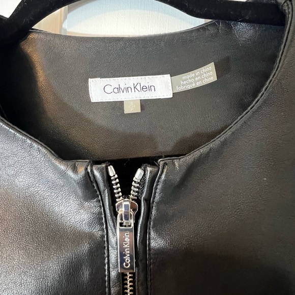 Jacket - Picture 4 of 7